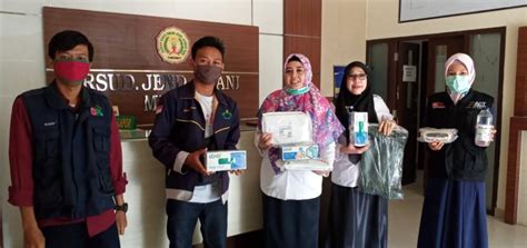 Act Lampung Gandeng Komunitas Bantu Apd Rumah Sakit Startsmeup