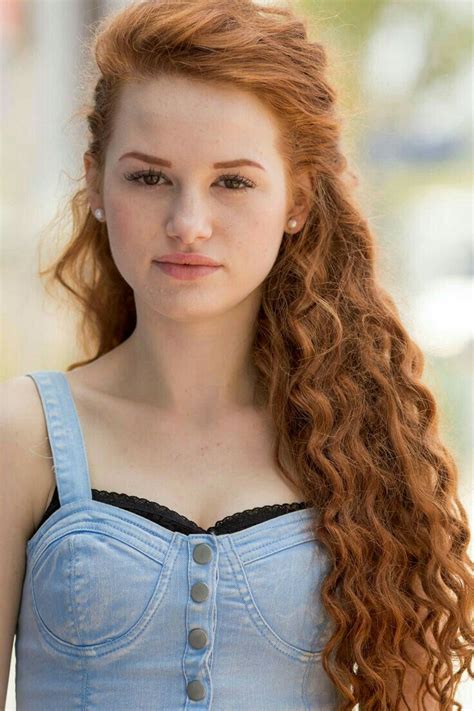 Belle Rousse Curly Hair Styles Long Hair Styles Red Hair Woman