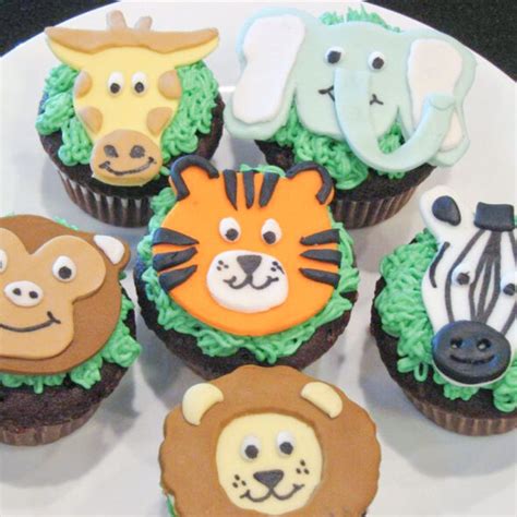 Zoo Animal Cupcakes Chica And Jo