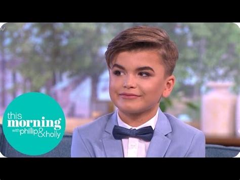 What should i get for a 12 year old boy. The 12-Year-Old Boy Bullied for Wearing Makeup | This ...