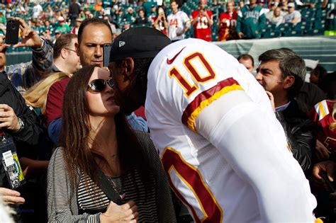 Gross Disgusting Weird Watching Nfl Players Kiss Wives