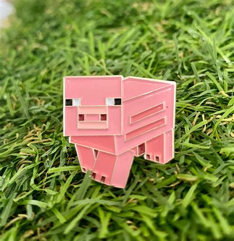 Minecraft Pig Enamel Pin Etsy Uk