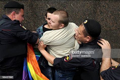Russian Riot Policemen Detain A Gay And Lgbt Rights Activist During News Photo Getty Images