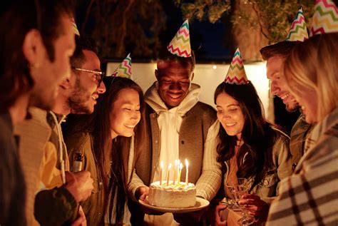 11 Outdoor Birthday Party Ideas For Adults The Bash