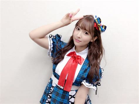Mantan SKE48 Kito Momona Tampil Cantik Dengan Kostum Nogizaka46 Metairuka