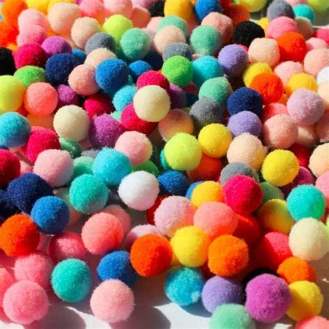 Akusety 3300 Pieces 1cm Assorted Pompoms Multicolor Arts