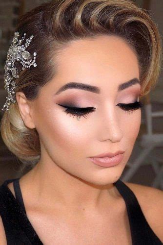 42 Magnificent Wedding Makeup Looks For Your Big Day