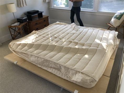 When it comes to luxury mattresses sold online with the botanical bliss , they've gone to the extreme step of making a product out of 100 percent natural materials. PlushBeds Mattress Reviews: Organic and Vegan Break Down ...