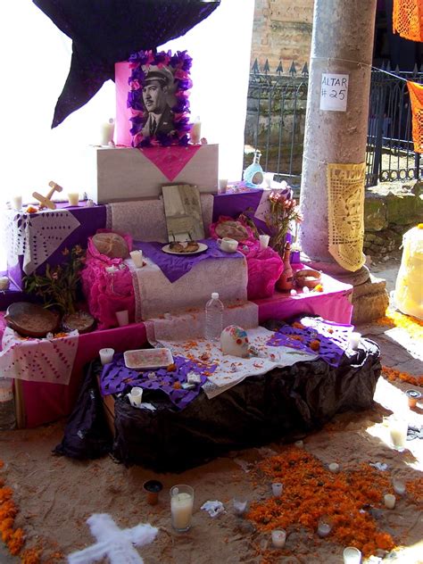 Symbolism In Día De Los Muertos Altars Day Of The Dead Facts