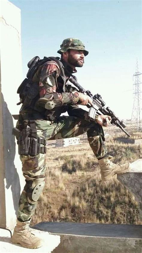 Operator Of Ssg Pakistan Army Pak Army Soldiers Pakistan Armed Forces