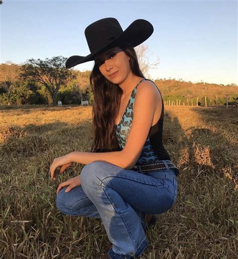 Pin De Maria Perez Em Vaquero Looks Country Feminino Looks Country Foto Cowgirl