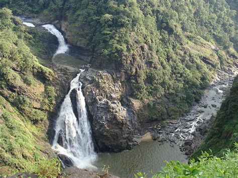 Magod Falls Dandeli How To Reach Best Time And Tips