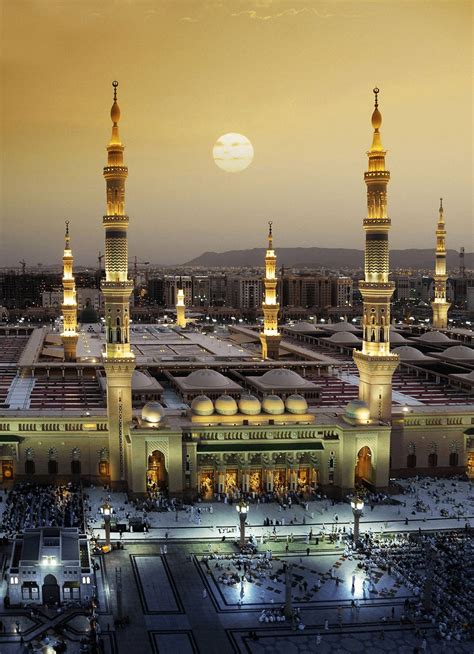 100 Madina Sharif Pictures