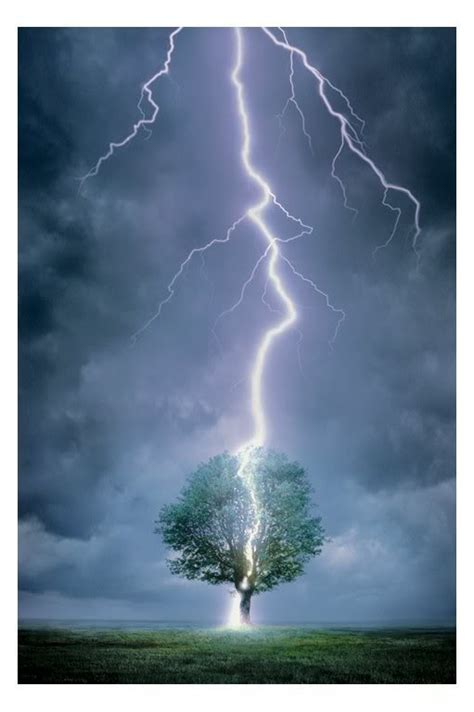 Lightning Bolt Image By Beckham28 On Photobucket Arte De La