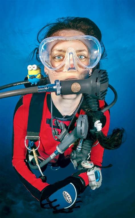 Pin By John Carlton On Diving Scuba Diver Girls Scuba Girl Diving Suit