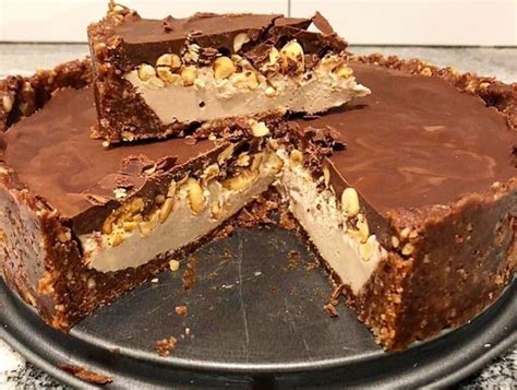 Raw Vegan Peanut Butter Snickers Style Cake Recipe