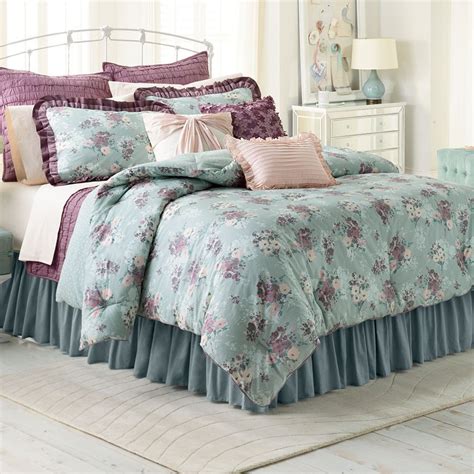 Find the best prices on lc lauren conrad bedding at shop better homes & gardens. LC Lauren Conrad Bouquet 3-pc. Comforter Set - Full/Queen ...