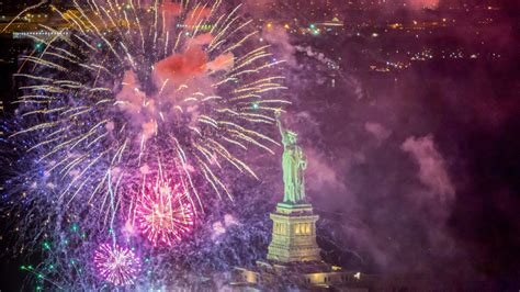 Fourth Of July Fireworks Best 25 Places To See Fireworks On The