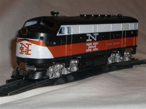 Ho F3 A New Haven Dcc And Sound Diesel Locomotive