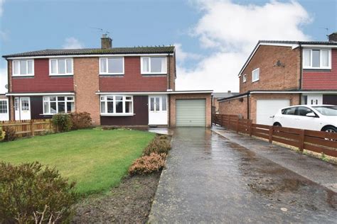 3 bedroom semi detached house for sale in coverham close northallerton dl7