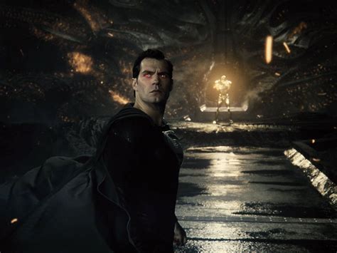 New clip from The Flash spotlights Henry Cavill's Superman in a special
