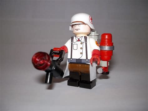 Tf2 Team Fortress 2 Lego Medic A Photo On Flickriver