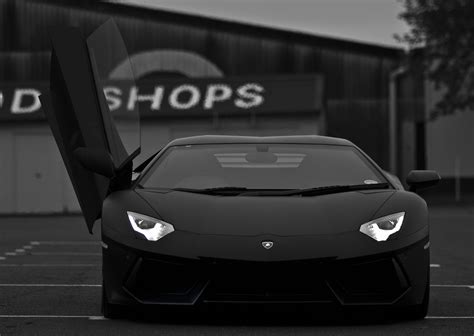 Download Wallpaper Black Supercar Lamborghini Aventador Lp700 4