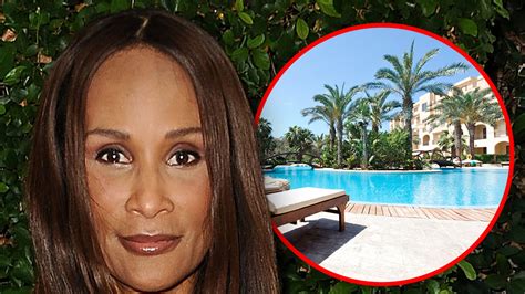 Beverly Johnson Says Hotel Drained Pool After She Used It Dramawired