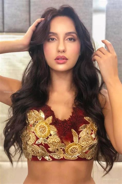 100 Nora Fatehi Latest Hot Hd Photos And Mobile