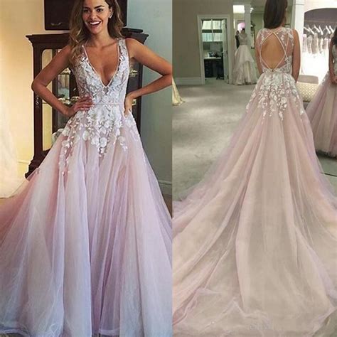 Deep V Neck Pink Prom Dresses 2021 Lace Applique Beaded Elegant Senior