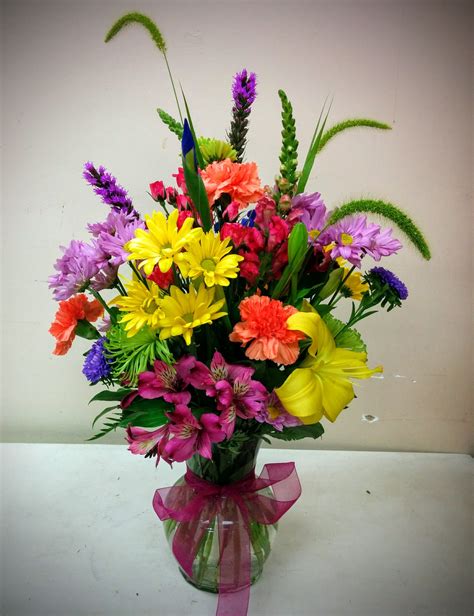 Add Some Pep To Your Home This Summer Spring Flower Arrangements