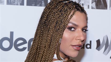 Transgender Model Munroe Bergdorf Gives Interview About Racism And