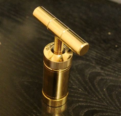 Pollen Press Tool 35 Inches Engineered Brass Cylinder Heavy Duty Metal
