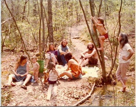 Hippie Commune 1970 Hippie Commune Hippie Life Hippie Movement