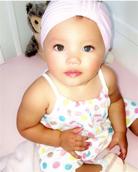 Pin By Uriahana Amor On Cutie Pies Usa Baby Beautiful Little Girls