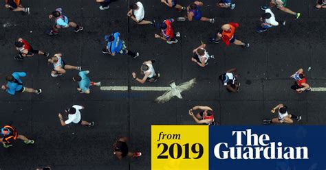 London Marathon Runners Harassed To Speed Up London Marathon The