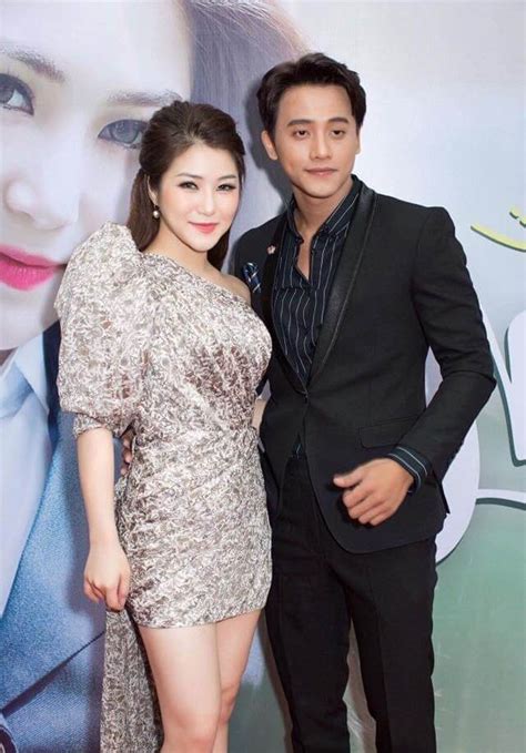 Kênh youtube chính thức và duy nhất của mai tài phến đăng kí kênh youtube chính thức để ủng hộ và đồng thời cập nhật những video mới và hot nhất về mai tài phến. "Thầy giáo mưa" Mai Tài Phến lần đầu hé lộ "chuyện tình 1 ...