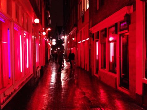 Go to any train or subway station in or around seoul and you will be greeted by the same scene. Inside Amsterdam's Red Light District - Vanilla Sky Dreaming