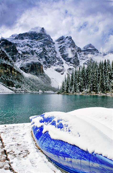 Winter Preview Moraine Lake A Mid September Snowfall Pro Flickr