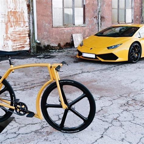 First Lamborghini Bicycle Arrives In Classic Color