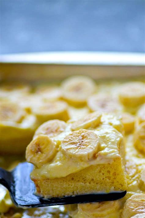 Easy to make, but impressive to serve. Banana Cream Pie Sheet Cake | Recipe | Banana cream, Banana cream pie, Homemade vanilla pudding