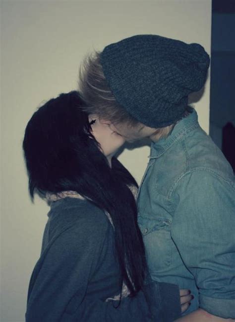 emo kiss on tumblr