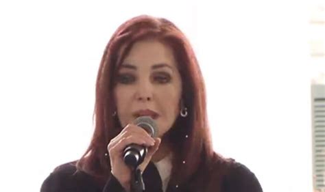 priscilla presley tearful as she shares emotional poem at daughter lisa marie s memorial