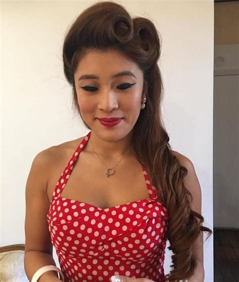 21 Pin Up Hairstyles For An Ultimate Vintage Look