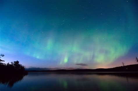 Seeing The Northern Lights What You Need To Know Adventures To Anywhere