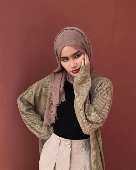 12 Ootd Atasan Cardigan Rajut Keren Untuk Wanita Berhijab Fashion