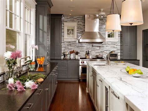 The stainless steel appliances blend in very easily and all the fixtures suit the neutral theme of the space really well as well. Ideas of Grey Kitchen Cabinets for your home - Interior ...