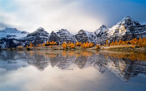 Download Wallpaper 3840x2400 Mountains Rocks Lake Reflection Canada