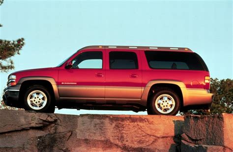 2000 Chevrolet Suburban Images