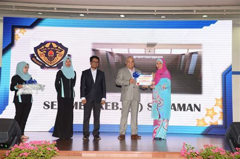 It is the capital of the sri aman district and sri aman division. Over 80 eateries, toilets, wins MBPJ award for cleanliness ...